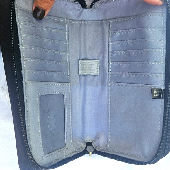 NEW! IHKWIP Convertible Wear Everywhere RFID Wallet Crossbody Bag Handbag Black - Picture 4 of 10